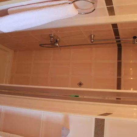 Ruza Appartement Lukoran